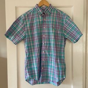Vineyard Vines short sleeve plaid Oxford button down shirt